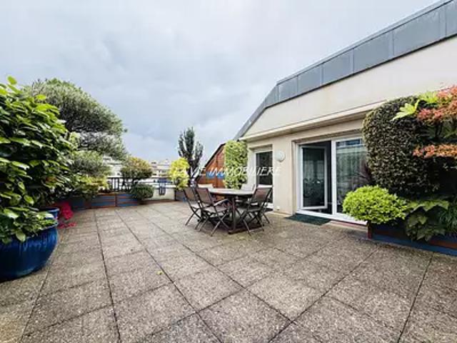 Charenton le Pont 94220 Achat / Vente appartement 4 pièces t4 au dernier étage terrasse