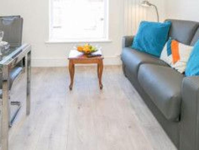 Charismatic 1 bedroom apartment in Portobello