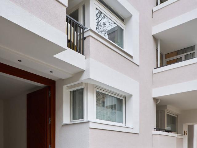 Charlottenburg: Eislebener Str: VERMIETETE 4 Zi Whg, 92m² 4.OG + SÜD Loggia kündbar in 9 Monaten