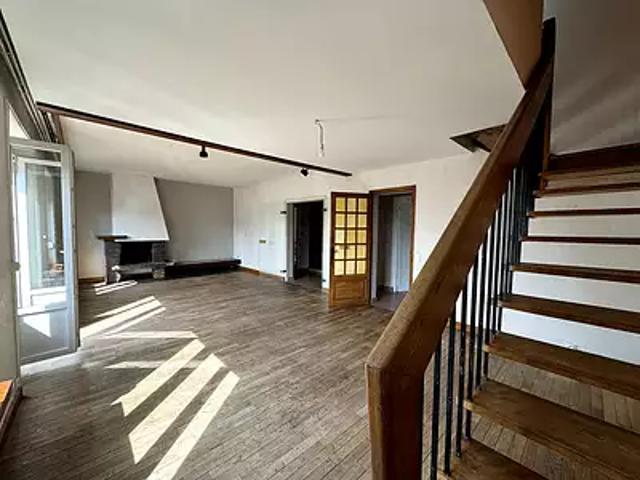 Charleville Mézières 08000 Achat / Vente appartement 4 pièces t4 cave parking