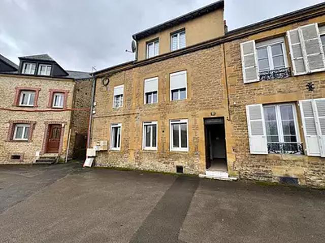 Charleville Mézières 08000 Achat / Vente appartement 2 pièces t2 au dernier étage cave