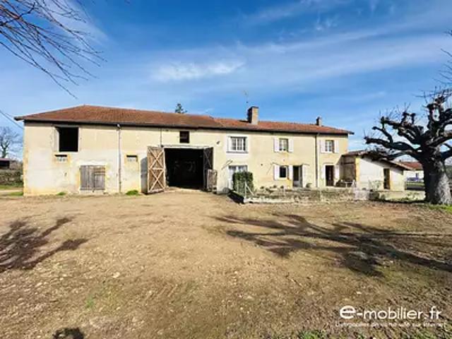 Charlieu 42190 Achat / Vente maison 7 pièces t7