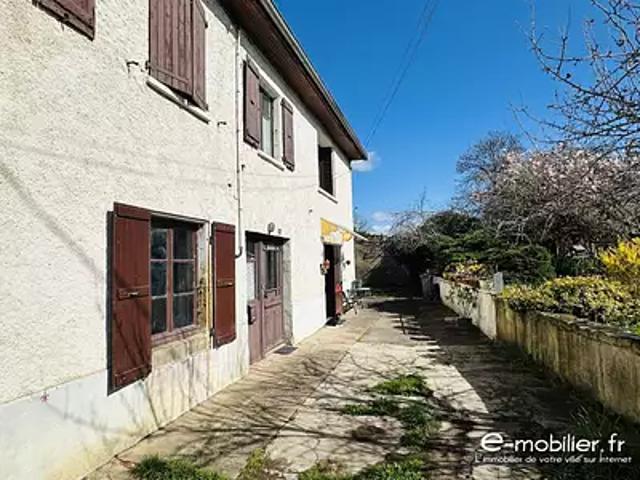 Charlieu 42190 Achat / Vente maison 5 pièces t5