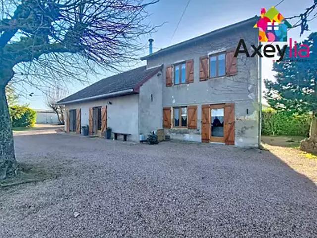 Charlieu 42190 Achat / Vente maison 8 pièces t8