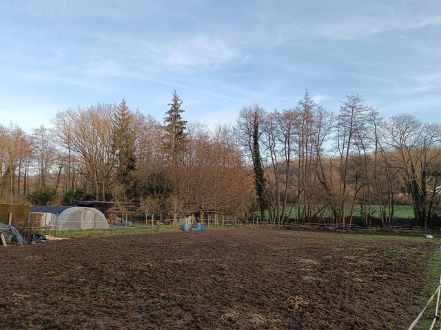 Charly Vente Terrain 02