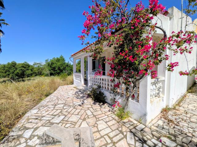 Charmosa Villa de Campo com Anexo e Grande à Venda em Paderne, Algarve, Albufeira, radinha