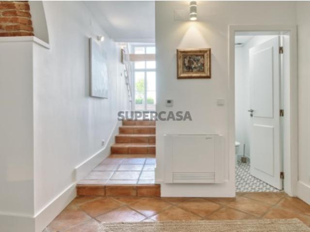 Charmosa Casa com Piscina no Centro Histórico de Montemor o Novo Alentejo
