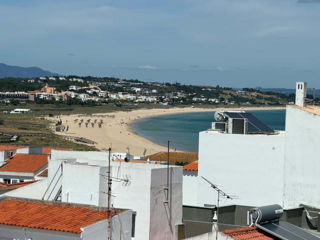 Charmosa Moradia Renovada no Centro Histórico de Lagos com Terraço e Vista Mar, Lagos, Lagos