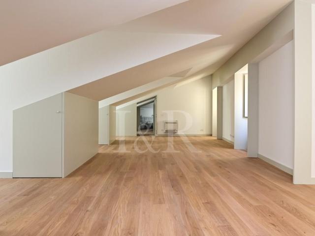 Charmoso e espaçoso T1 na baixa lisboeta 127m² Santa maria maior