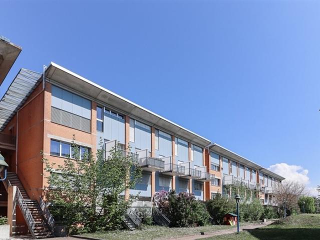 Charmant 4.5 pièces en triplex dans un cadre verdoyant