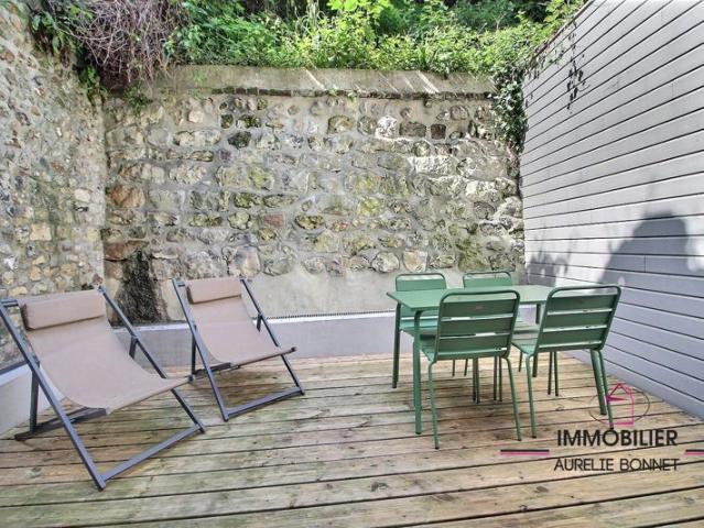 Charmant 2 pièces avec terrasse privative