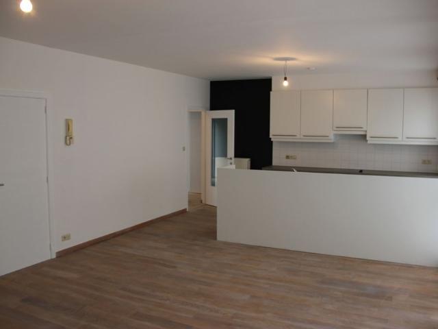 Charmant 2 slaapkamer appartement met terras in centrum Bornem