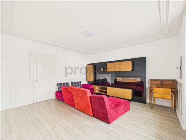 Charmant 3.5 pièces appartement avec cave pratique, Tramelan