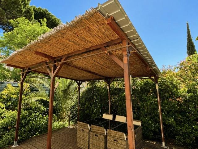 Charmant T3 avec grande terrasse et jardin privatif