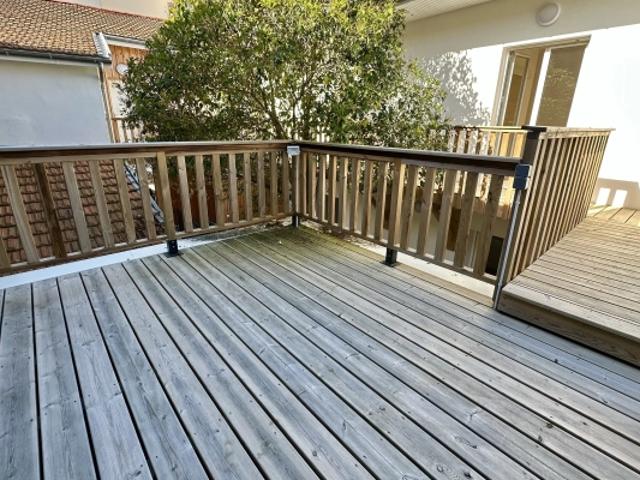 Charmant T3 duplex avec terrasses à deux pas de la plage