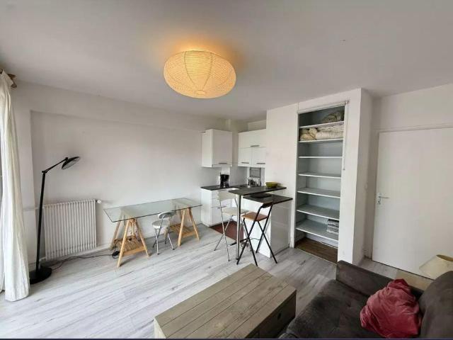 Charmant T1 Meublé – 25 m² – Paris 15ème