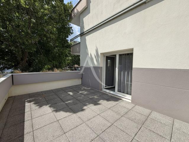 Charmant T2 avec terrasse de 22m2 plein sud et stationnement