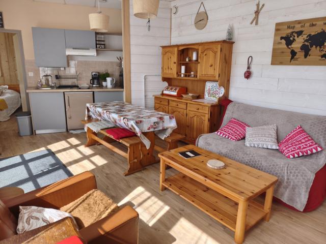 Charmant T2 bis de 41 m2 au calme avec parking et jardin col