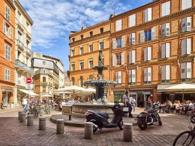 Charmant T2 Duplex aux Carmes