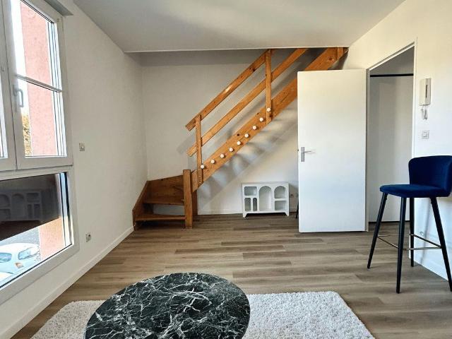 Charmant T2 en duplex 40m² meublé et rénové