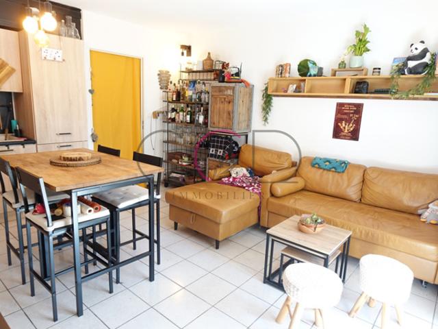 Charmant T2 en rez de jardin à Luynes Calme, confort et ex