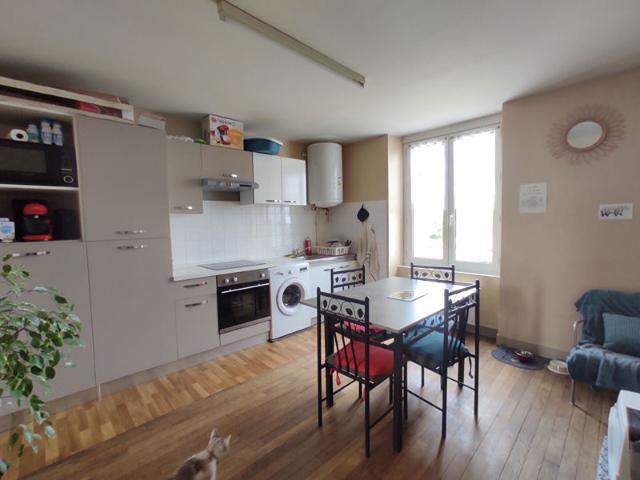 CHARMANT T2 MEUBLE DE 32 M2
