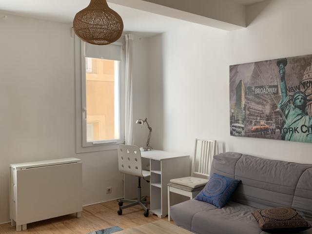 Charmant T2 meublé de 37,93 m2 situé rue Constantin