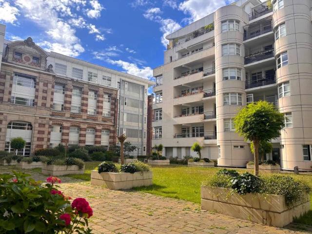 Charmant T2 meublé rénové – Place Philippe Le Bon