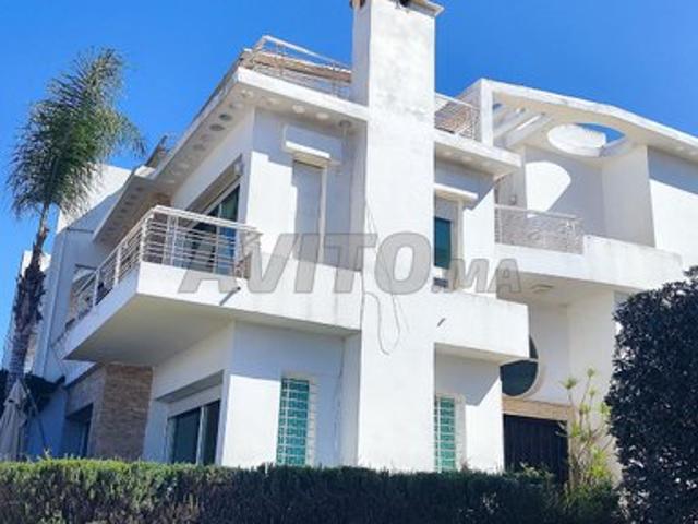 Charmant Triplex a Harhoura