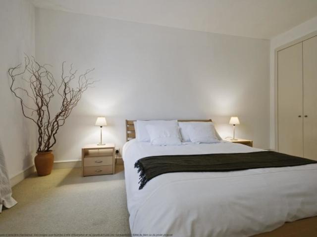 Charmant Appartement 4 pièces proche transports avec une terrasse de 63 M² !