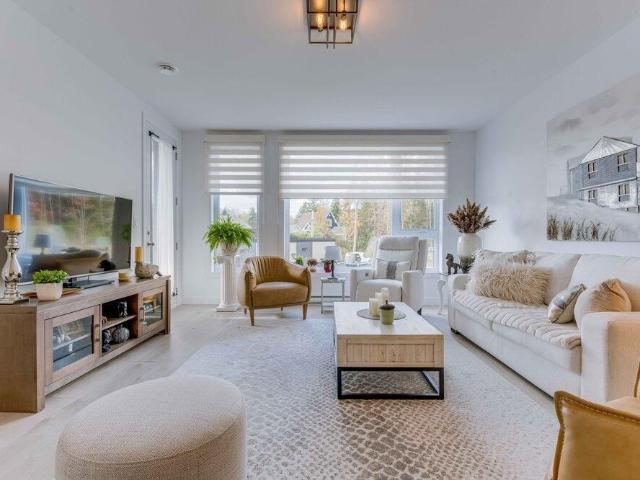 Charmant Appartement 4 1/2 à louer Sherbrooke | Ascenseur et internet inclus