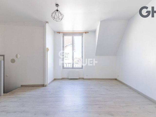 Charmant appartement 1 pièce 34.49 m² au coeur de Chartrettes