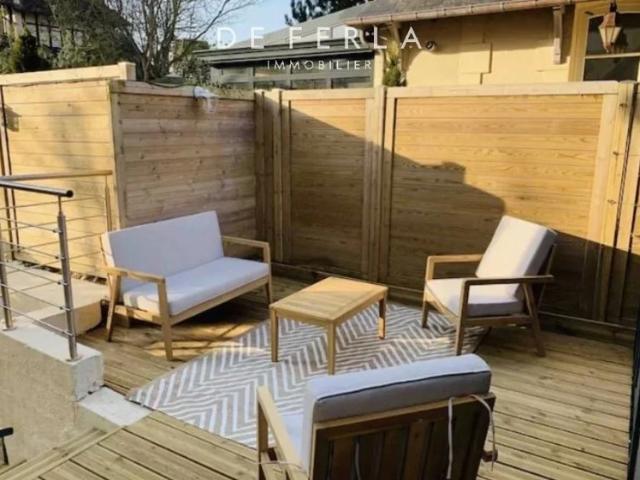 Charmant appartement 2 pièces avec terrasse à Deauville