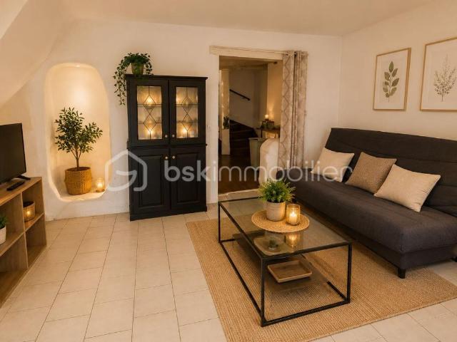 Charmant appartement T3 rénové au coeur de Lorgues