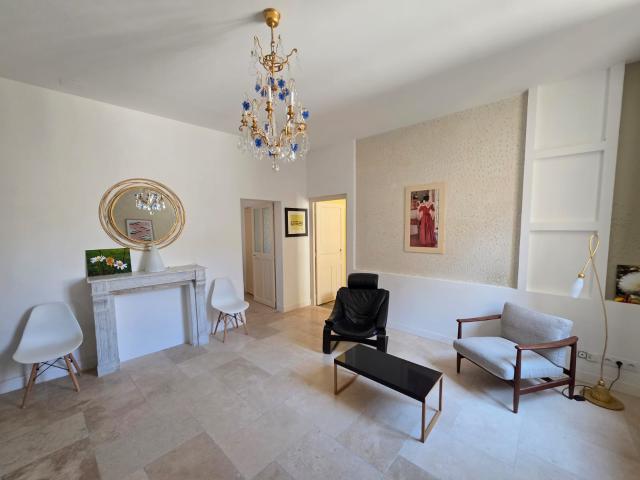 Charmant appartement T2 centre ville Arles