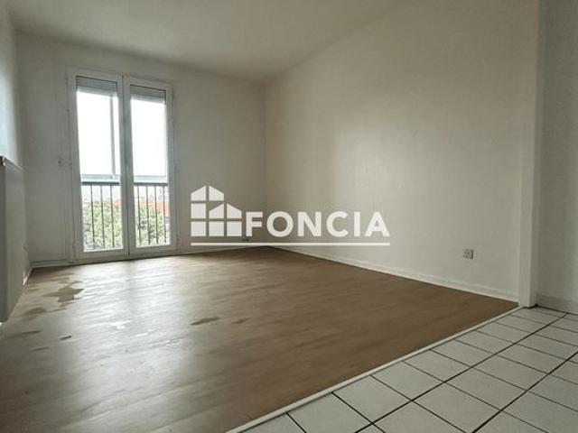 Charmant appartement t2+ loggia vue imprenable a vertefeuille