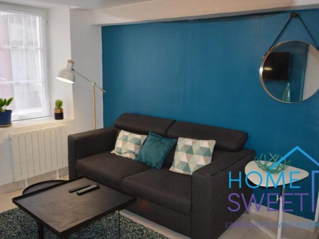 Charmant Appartement T2 Meublé à Louer à Orléans Rue des Trois Maries