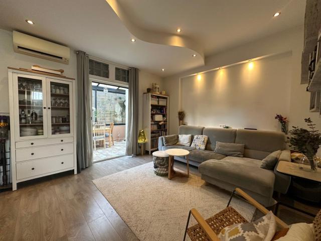 Charmant Appartement T3/4 avec Mezzanine, Véranda et Terrasse