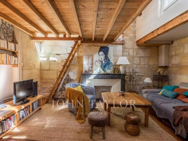 CHARMANT APPARTEMENT AVEC TERRASSE PRIVEE PEY BERLAND