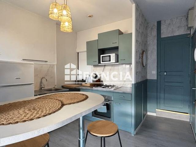 Charmant appartement avec terrasse – Proche Estaing
