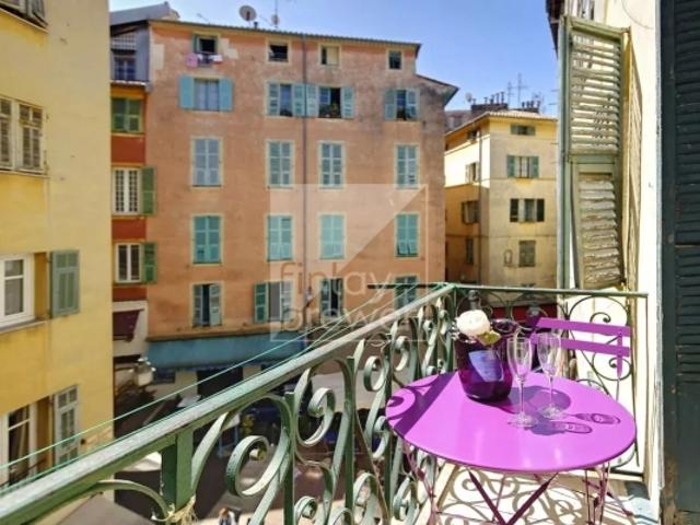 Charmant appartement dans la vieille ville de Nice Balcon et potentiel Airbnb