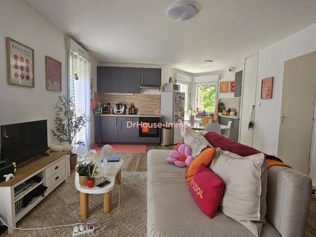 Charmant Appartement de 2 Pièces 42m² avec parking à Dijon
