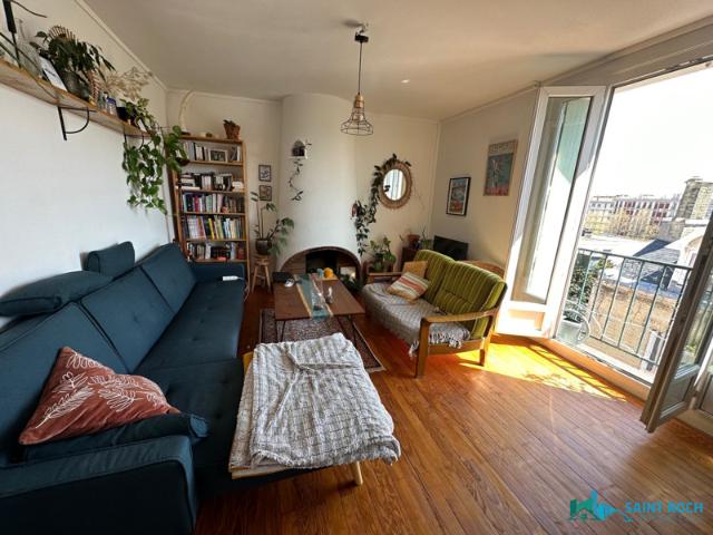 CHARMANT APPARTEMENT de Type F3 SAINT MICHEL