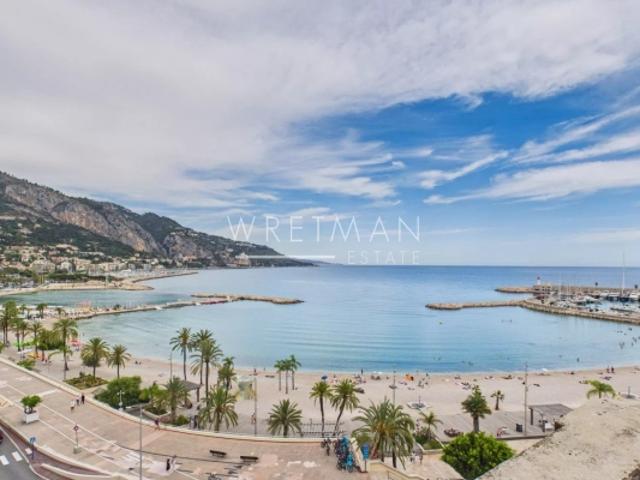 Charmant appartement en duplex en dernier étage avec terrasse, vue mer panoramique Vieux Menton