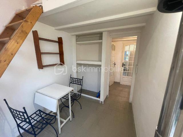 Charmant appartement en plein centre ville de Malesherbes