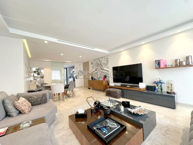 Charmant Appartement F3 Haut Standing à Vendre
