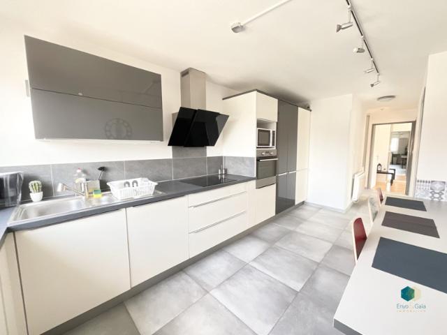 Charmant appartement meublée 3 pièces pour colocation Quarti