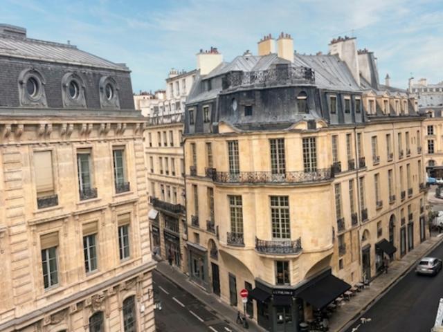 Charmant appartement parisien à Paris 1er !