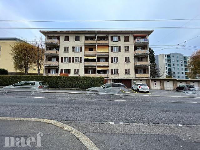 Charmant appartement rénové de 2,5 pièces –.