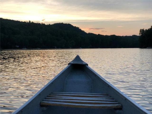Charmant Chalet Rustique au Bord du Lac, 20 minutes de Mont Tremblant